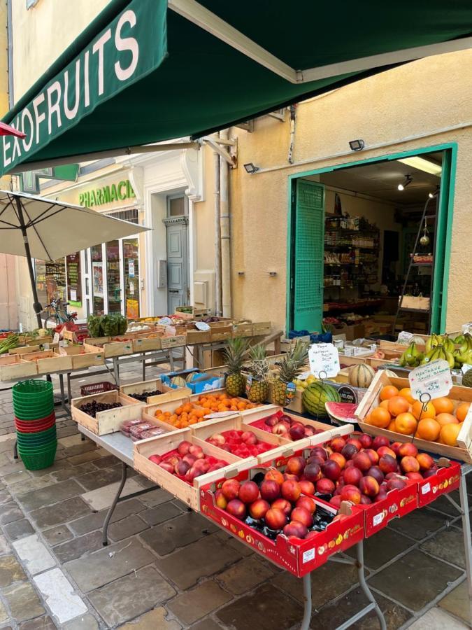 Studio Hyeres -Rue Pietonne Climatisation Lit 160 Tout Equipe - Sabrina Exterior foto